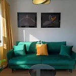 W Centrum Sopotu - Monciak, Molo, Plaza W Zasiegu Reki