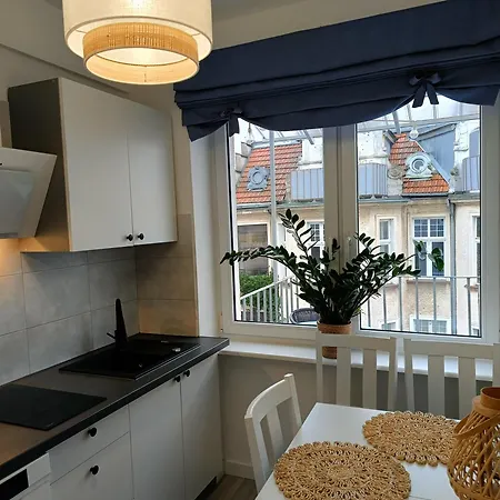 Pułaskiego 11m8 - Centrum Sopotu 1 Min Do Monciaka Apartament *